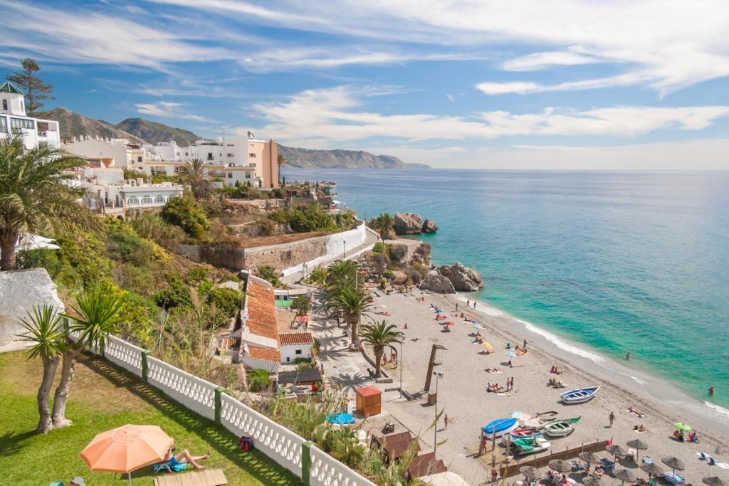 Acapulco Playa Bluewater Villas Nerja Dış mekan fotoğraf
