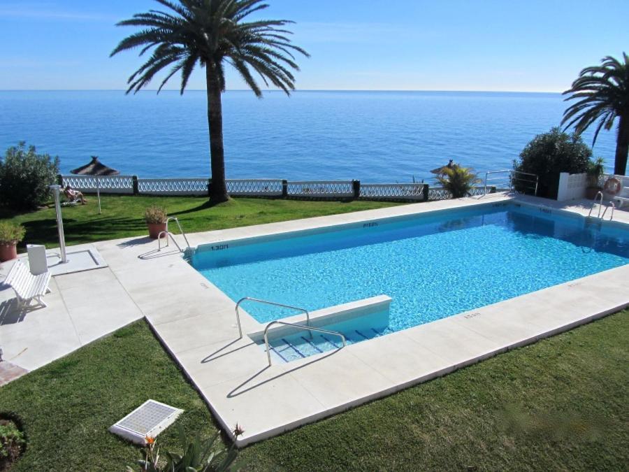 Acapulco Playa Bluewater Villas Nerja Dış mekan fotoğraf