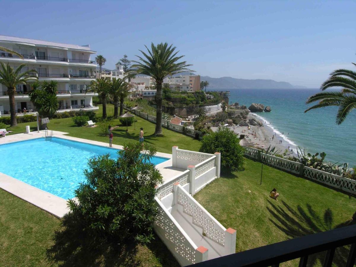 Acapulco Playa Bluewater Villas Nerja Dış mekan fotoğraf